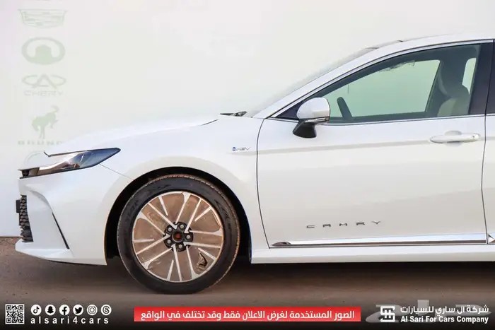 تويوتا كامري LE هايبرد 2025 17