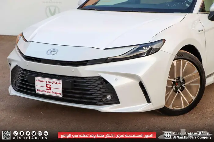 تويوتا كامري LE هايبرد 2025 18