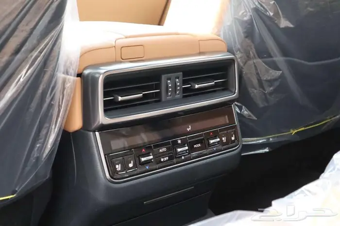 لكزس ( BB) 600 LX فل كامل 2025 سعودي مبيعات البنوك 8