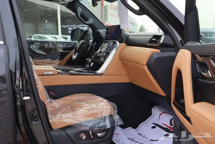 لكزس ( BB) 600 LX فل كامل 2025 سعودي مبيعات البنوك 18