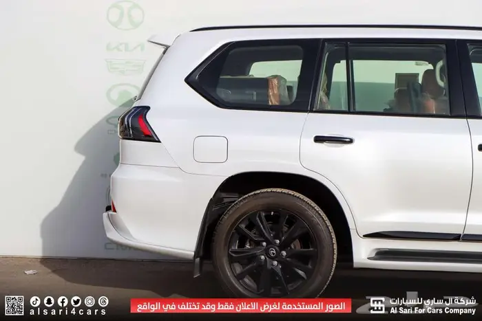 لكزس LX570 بلاك اديشن 2020 11