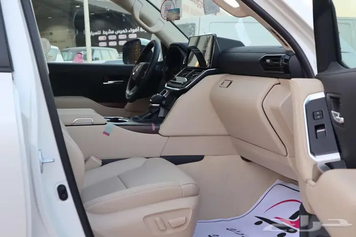 تويوتا لاندكروزر 2025 L3-L2-L4 بنزين. سعودي عروض بنوك واقساط 14