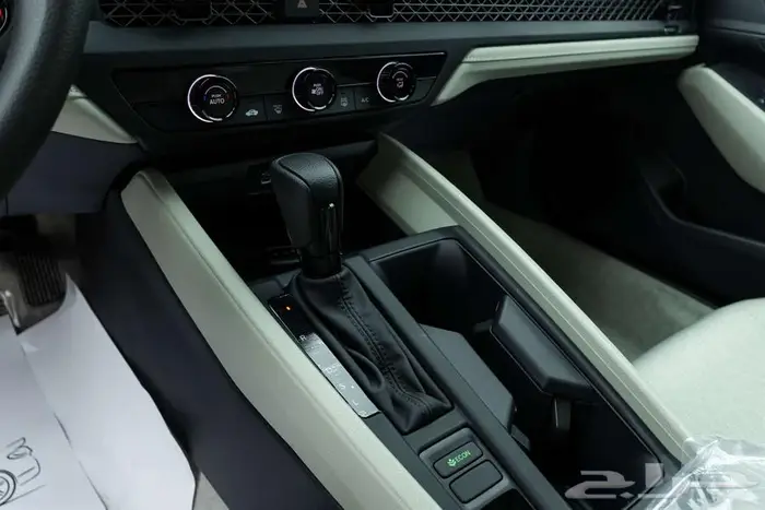 هوندا اكورد LX ستاندر 2025 تصميم يلفت الانظار 6