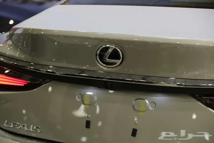 لكزس ES 250 AA 6