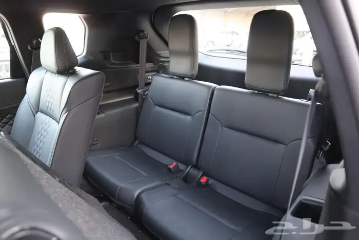 ميتسوبيشي اوتلاندر استندر دبل وبدون نص فل و بريميوم اقل سعر 14