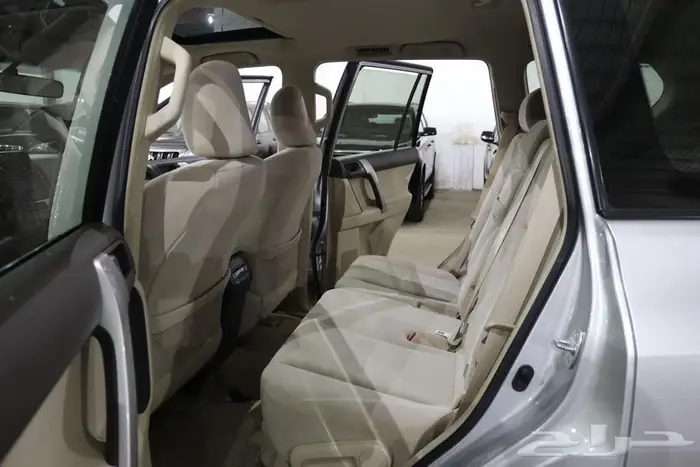 تويوتا برادو 2018 فل كامل 12