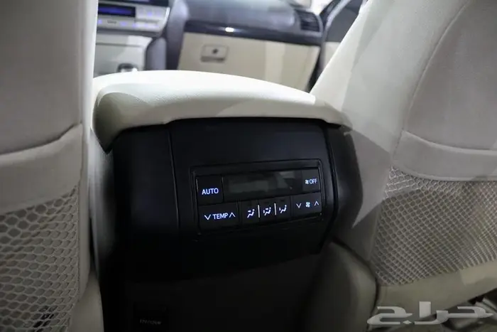 تويوتا برادو 2018 فل كامل 16