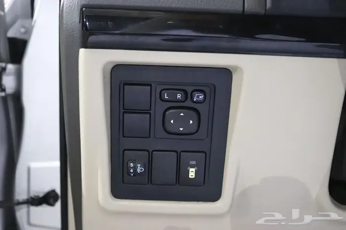 تويوتا برادو 2018 فل كامل 18