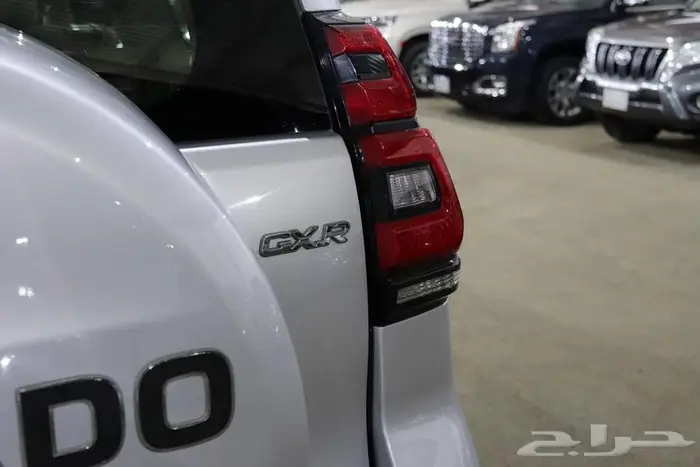 تويوتا برادو 2018 فل كامل 8