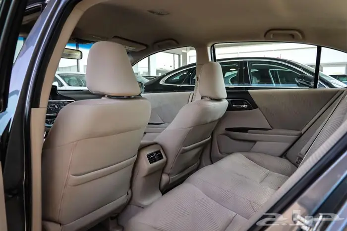 هوندا اكورد نص فل موديل 2015 9