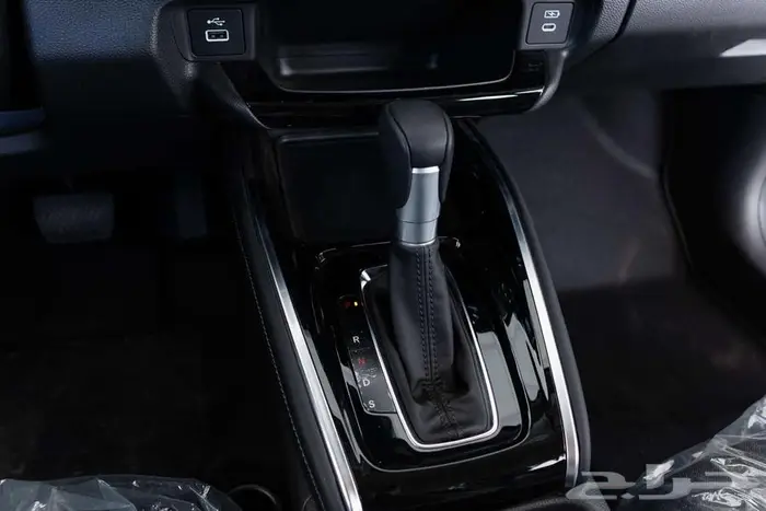 هوندا HR-V نص فل LX م2025 8