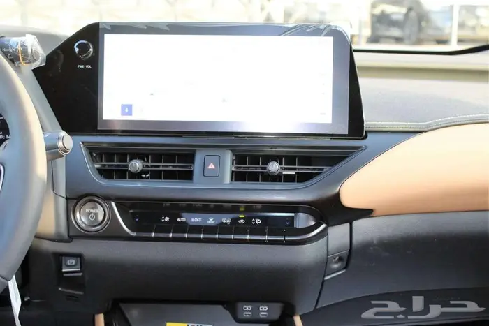 لكزس - UX 300 - CH - فل كامل - هايبرد - خليجي - 2025 22