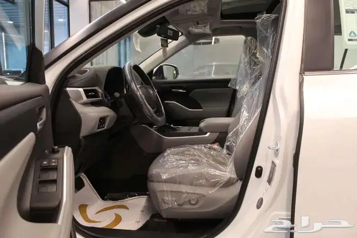 تويوتا هايلاندر GLE ( عرض خاص ) 6