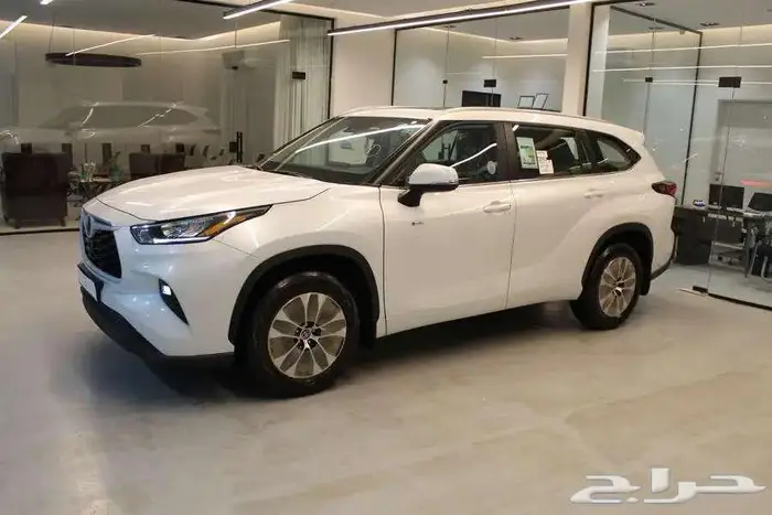 تويوتا هايلاندر GLE ( عرض خاص ) 1