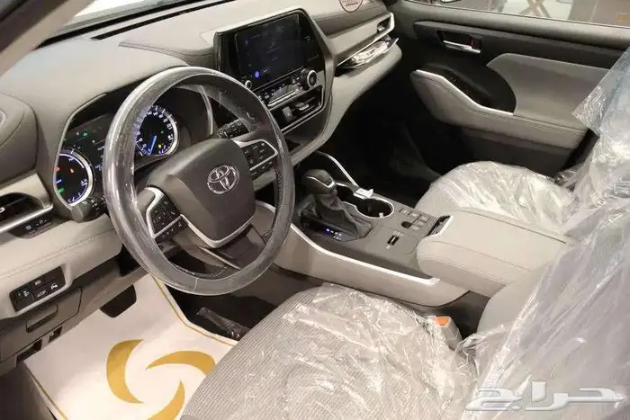 تويوتا هايلاندر GLE ( عرض خاص ) 5