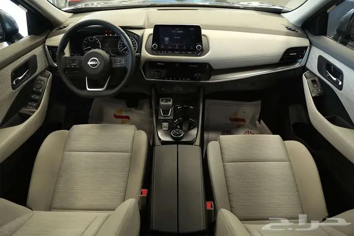 انطلق بثقة مع نيسان اكس تريل SV PLUS 2025 الجديدة 8