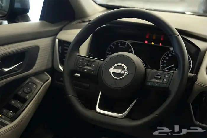 انطلق بثقة مع نيسان اكس تريل SV PLUS 2025 الجديدة 7