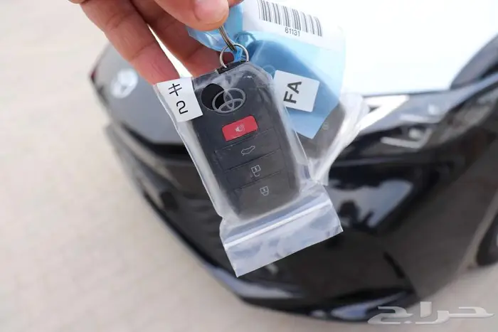 تويوتا كامري LE بنزين لون اسود 2025 تسليم فوري كاش واقساط 5