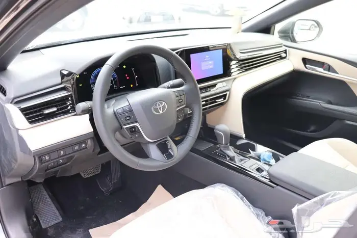 تويوتا كامري LE بنزين لون اسود 2025 تسليم فوري كاش واقساط 11