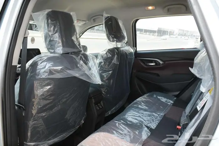 تويوتا أوربان 2026 ستاندر GL 1.5 بالنقد والتقسيط 5