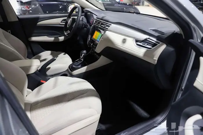 ام جى 5 استاندر موديل 2025 الشكل القديم  الجديد كاش   أقساط 12