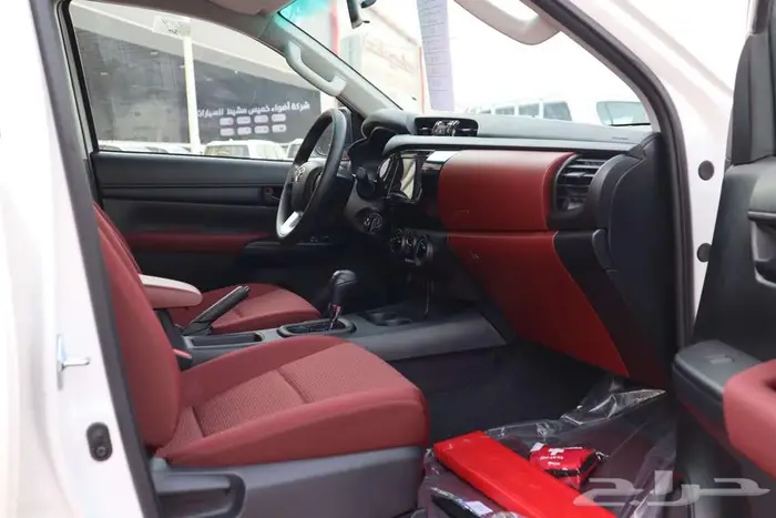 هايلوكس غمارتين DLX 4 4 اوتوماتيك ديزل خليجي 2025 11