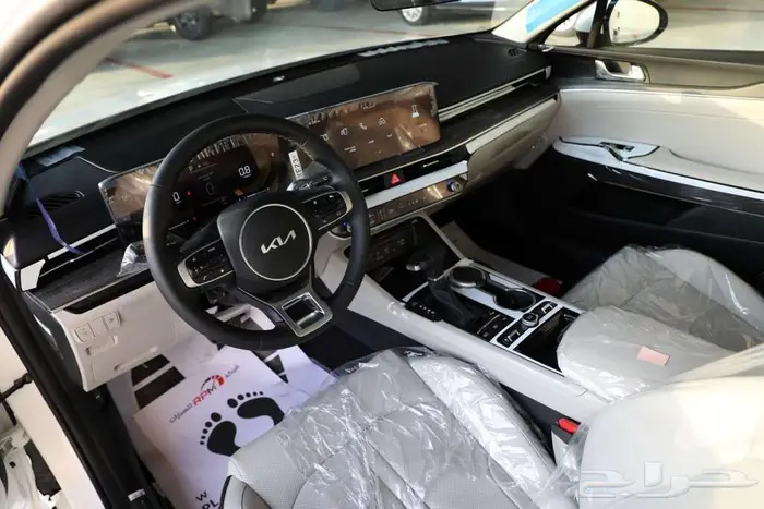كيا K5 GLS فئة النص فل 2.5cc موديل 2026 15
