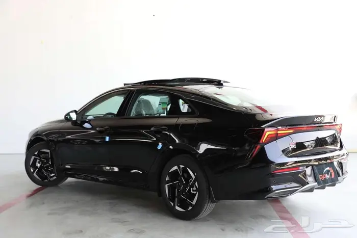 كيا K5 GLS فئة النص فل 2.5cc موديل 2026 3