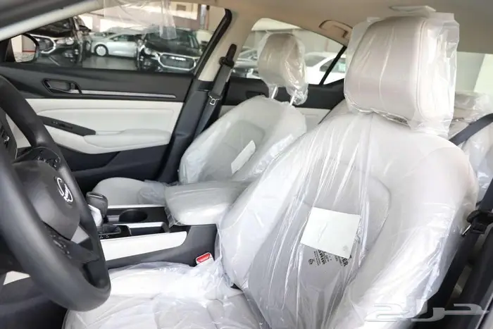 نيسان التيما ستاندر 2025 السعر 97.550 11