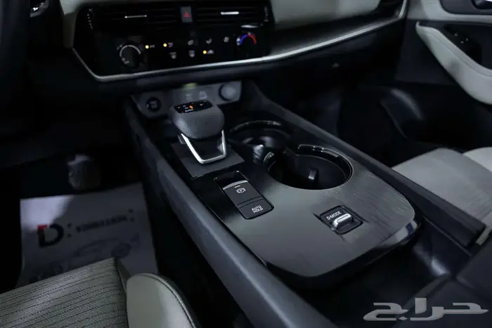 نيسان اكس تريل ستاندر 2025 بدون دبل 5 راكب 9