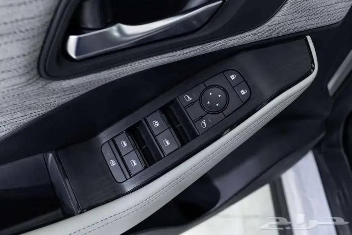 نيسان اكس تريل ستاندر 2025 بدون دبل 5 راكب 16