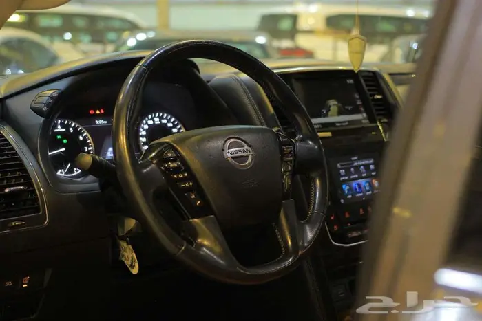 نيسان باترول 2021 بلاتنيوم 7