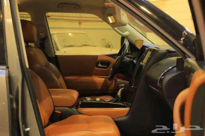 نيسان باترول 2021 بلاتنيوم 18