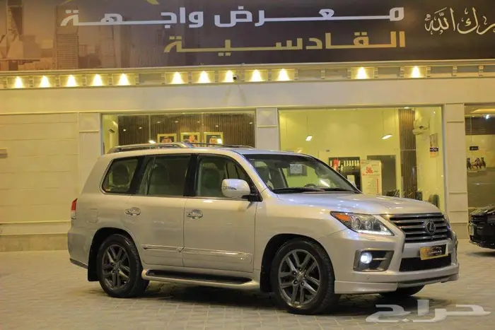 جيب ليكزس موديل 2015 1