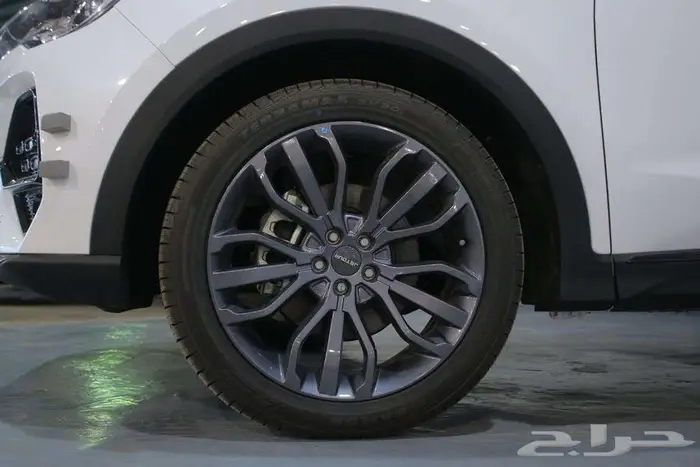 جيتور X70 لاكجيري 2025. 7