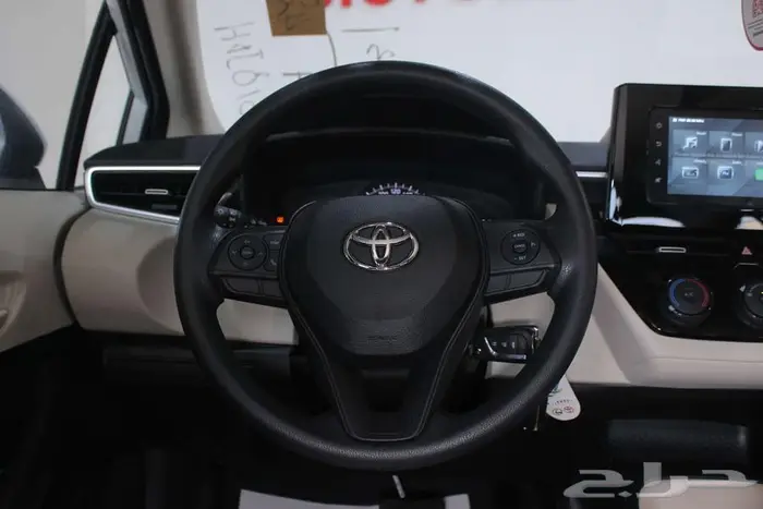 تويوتا كورلا استاندر ال اي موديل 2025 3