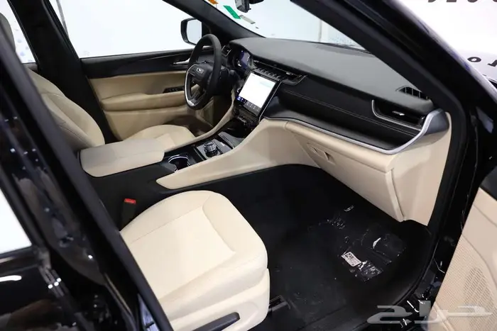 جراندشروكي 2025 6