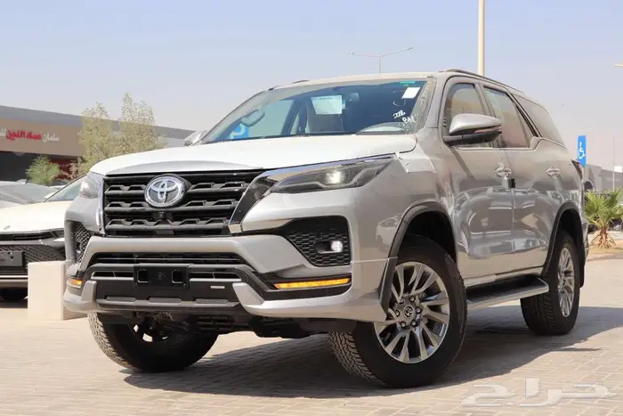 تويوتا فورتشنر VX3 فل كامل بنزين سعودي 2025 افضل سعر 0