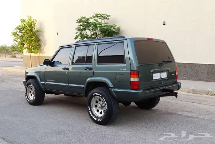 جيب شروكي 2000 سبورت 3