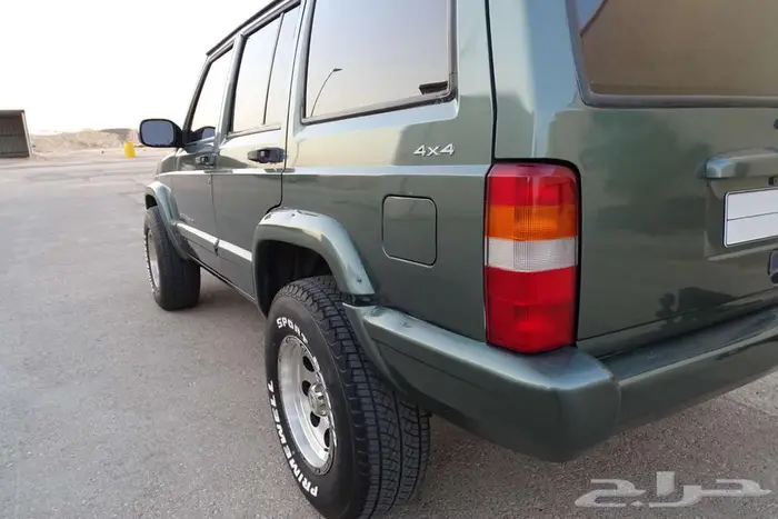جيب شروكي 2000 سبورت 6