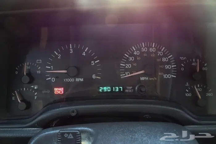 جيب شروكي 2000 سبورت 18