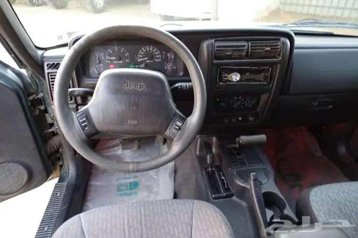 جيب شروكي 2000 سبورت 13