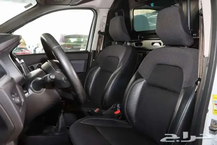 فان رينو 2023 ديزل 10