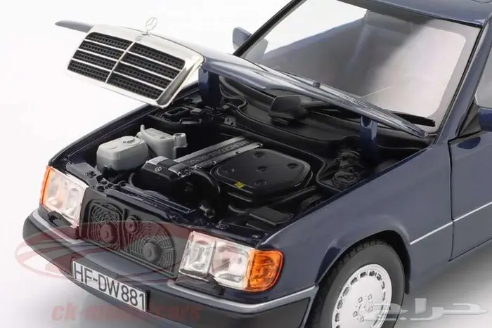 Mercedes-Benz 300 CE-24 Coup  (C124) مجسم مقاس 1 18 17