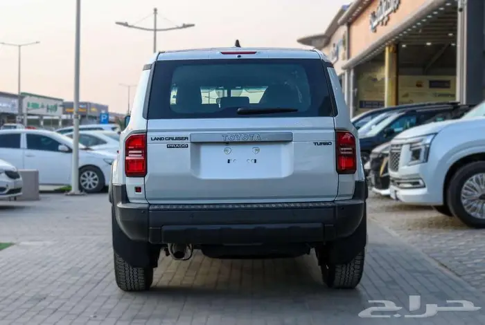 تويوتا برادو TXL2 بنزين 2025 كاش وأقساط 19