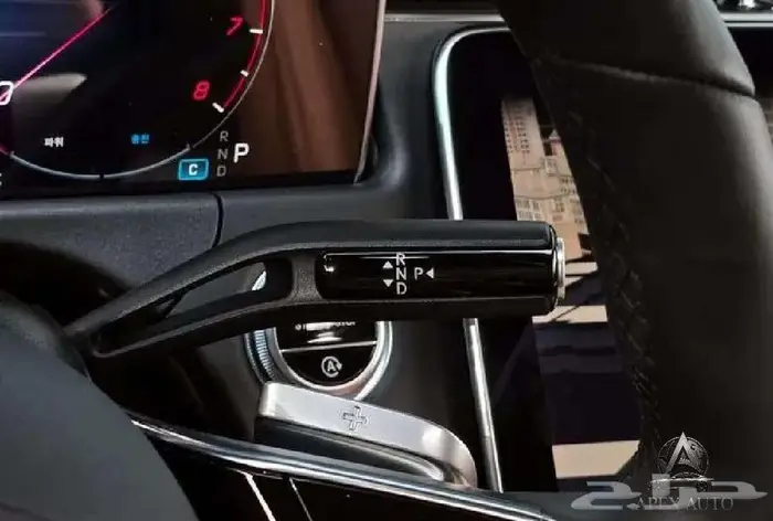 مرسيدس E200 2025 9