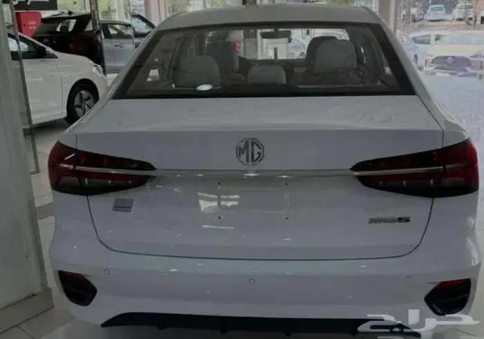 ام جي 5 الشكل الجديد ستاندر 3