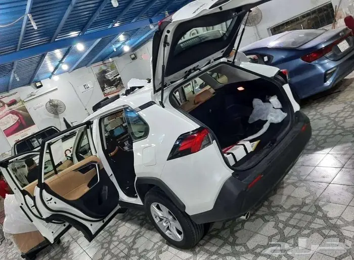 تويوتا راف4 موديل 2021 8