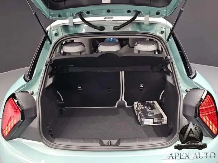 ميني كوبر 5 أبواب C 2025 19