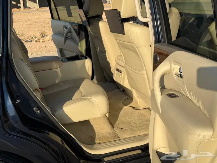 انفينتي QX80 2016 21